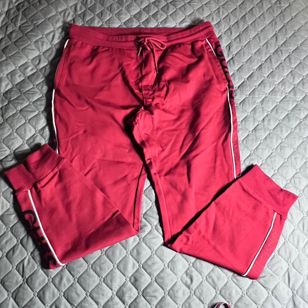 ✨GUESS Los Angeles Jogger Sweatpants Men’s Large Red Logo Track Pants - Picture 1 of 6